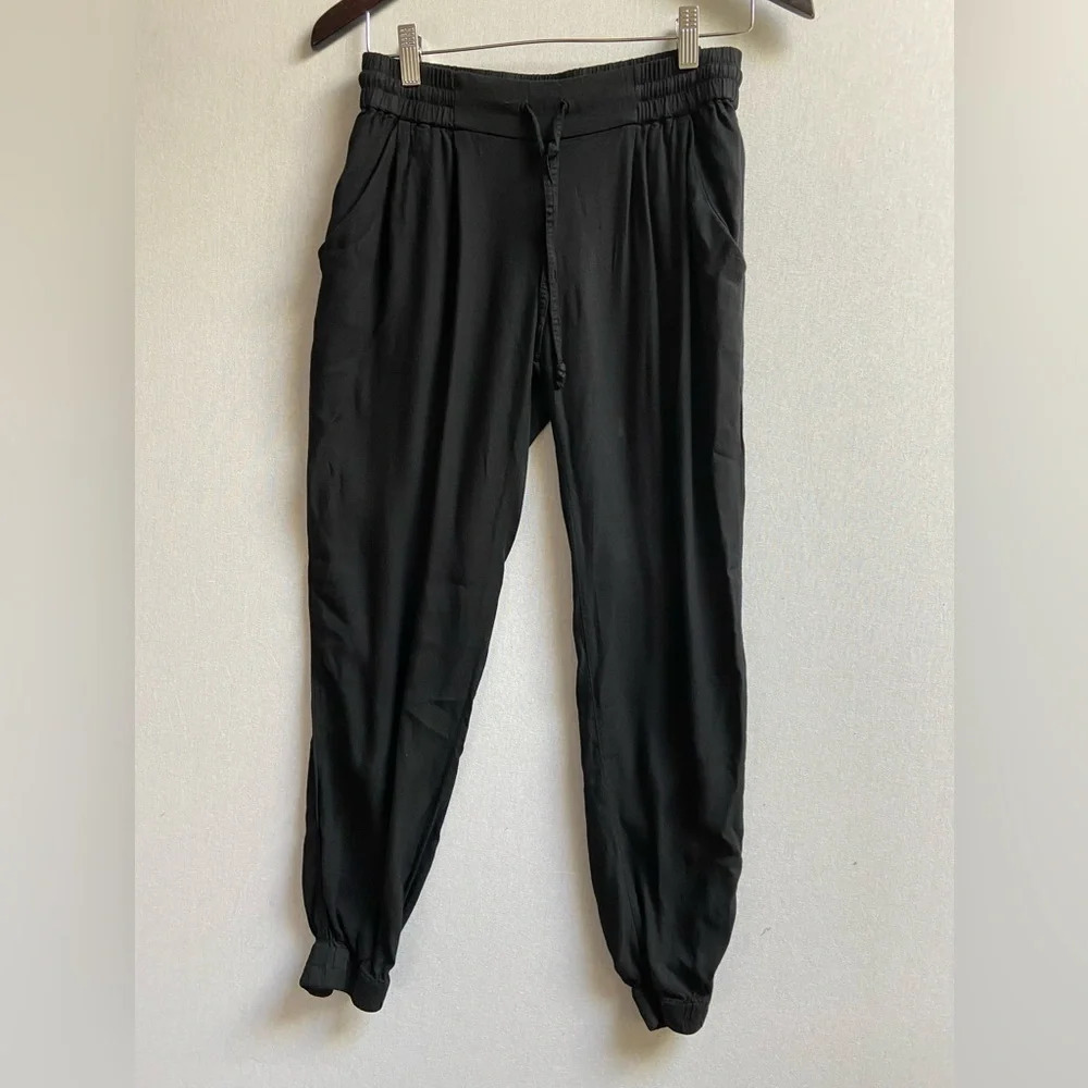 Talula Aritzia Black Los Feliz Rayon Woven Drawstring Jogger Pants S
